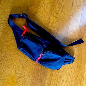 Nordstrom Brass Plum NEW belt bag ⭐️